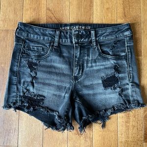American Eagle distressed jean shorts size 10